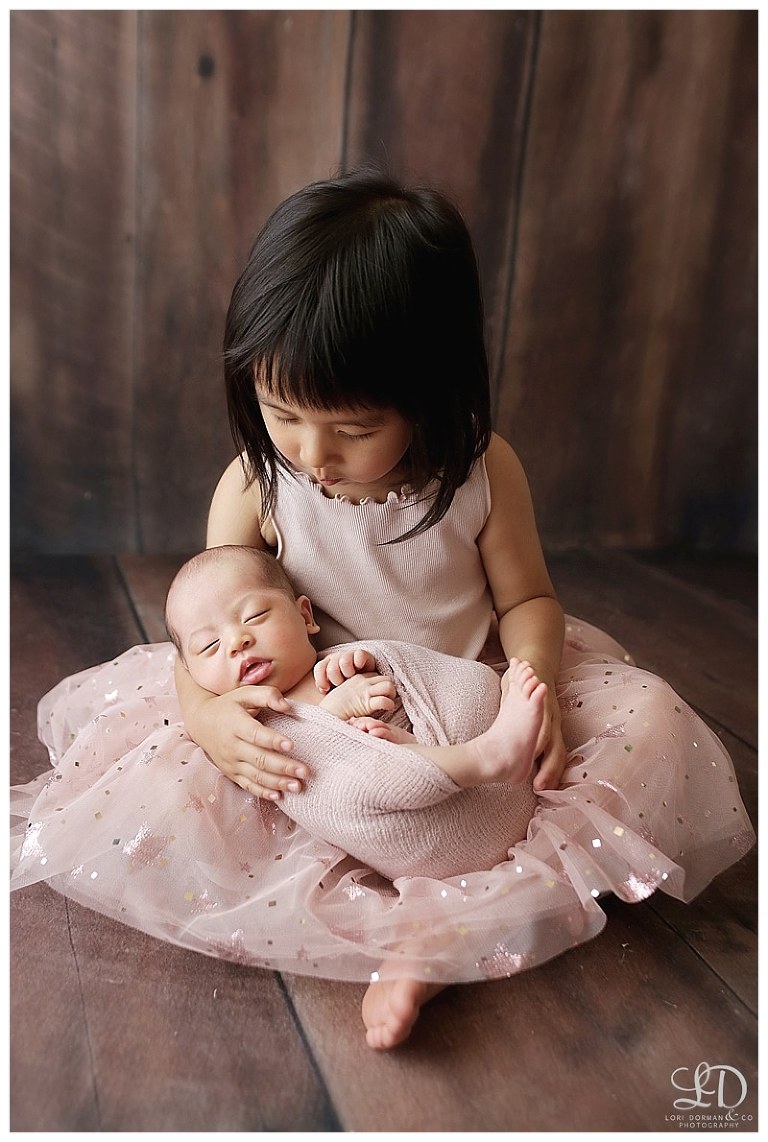 sweet baby girl newborn photoshoot-home newborn session-lori dorman photography_0745.jpg