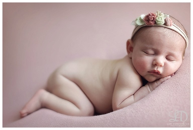sweet baby girl newborn shoot-lori dorman photography-family newborn session-home newborn photoshoot_0669.jpg