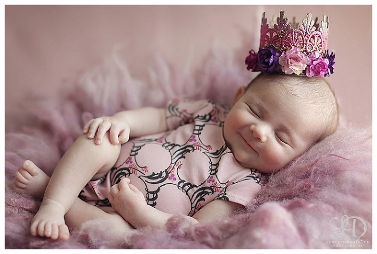 sweet baby girl newborn shoot-lori dorman photography-family newborn session-home newborn photoshoot_0678.jpg