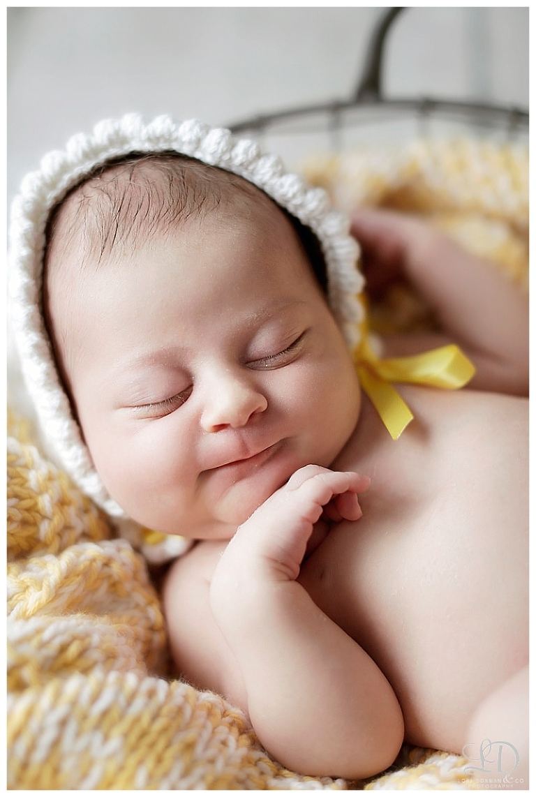 sweet newborn photography session-home newborn session-lori dorman photography_0114.jpg