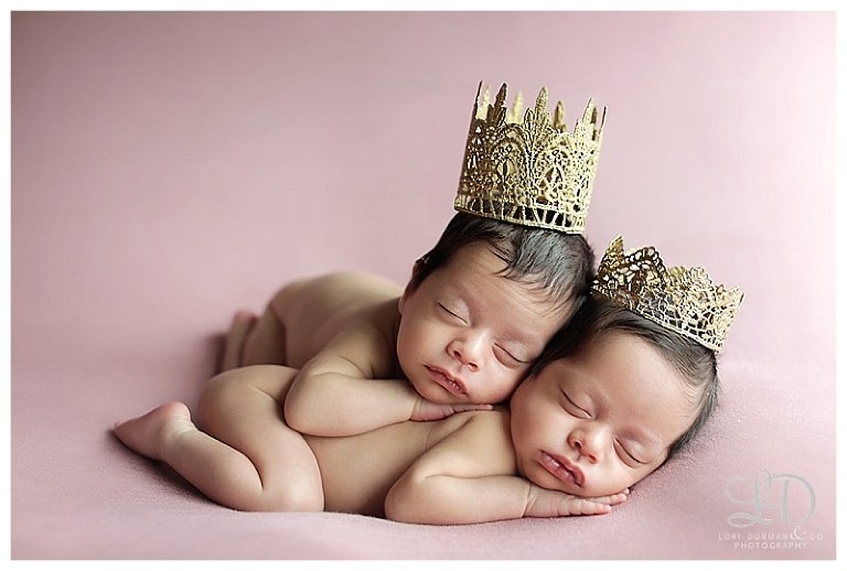 adorable twin newborns-baby photographer-professional photographer-twin shoot-lori dorman photography_1670.jpg