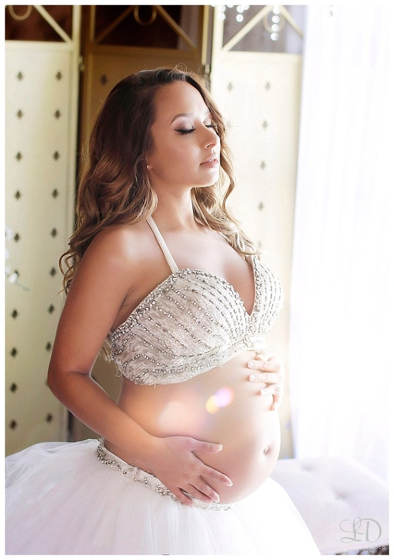 sweet maternity photoshoot-lori dorman photography-maternity boudoir-professional photographer_2075.jpg
