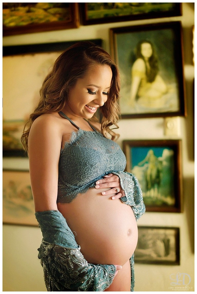 sweet maternity photoshoot-lori dorman photography-maternity boudoir-professional photographer_2084.jpg