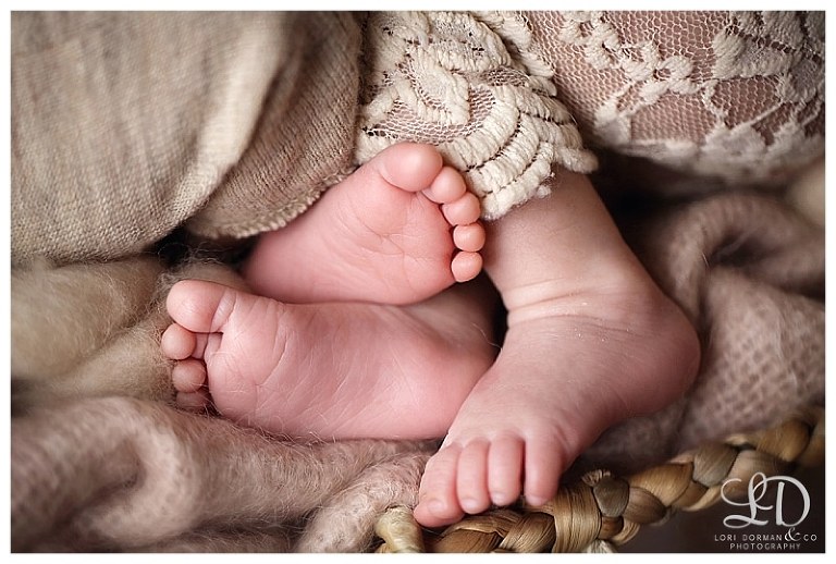 sweet maternity photoshoot-lori dorman photography-maternity boudoir-professional photographer_3658.jpg
